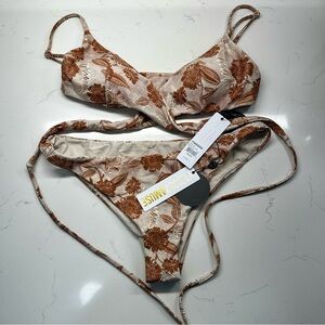 NWT Floral Bikini